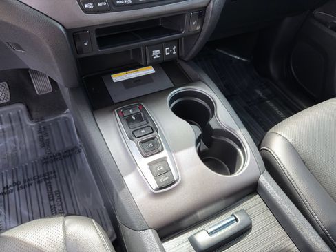 Used 2023 Honda Ridgeline RTL-E image 29