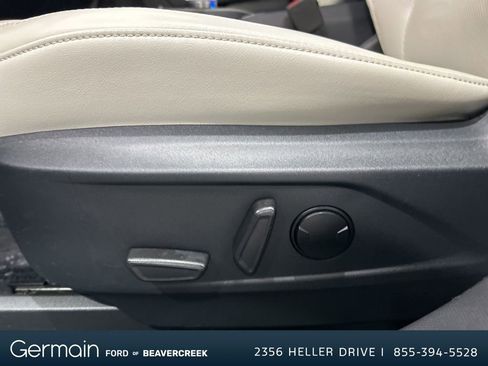 Used 2021 Ford Mustang Mach-E Premium image 17