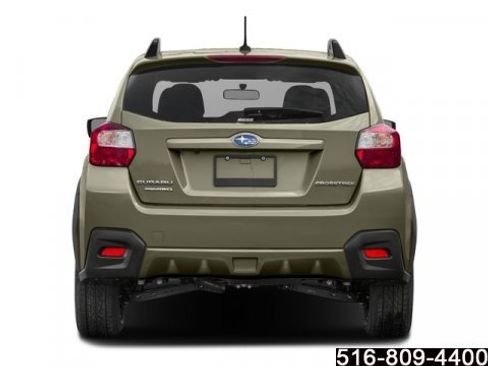 Used 2017 Subaru Crosstrek 2.0i Limited image 9