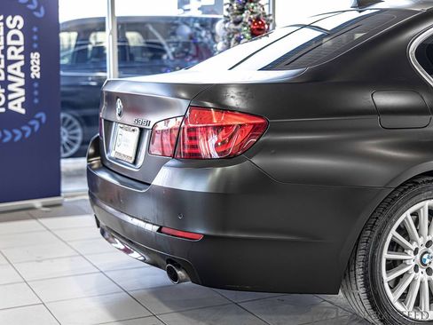 Used 2012 BMW 535i xDrive Sedan image 12