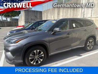 Used 2023 Toyota Highlander XLE