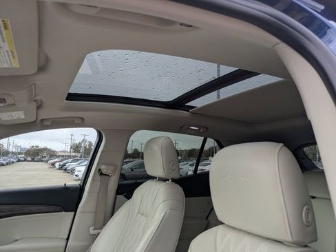 Used 2023 Buick Envision Avenir image 26