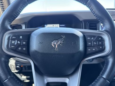 Used 2022 Ford Bronco Wildtrak AWD/4WD image 21