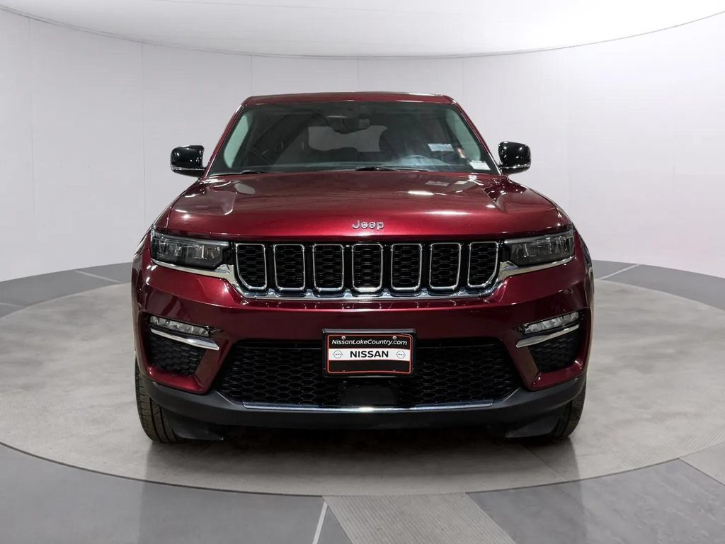 Used 2023 Jeep Grand Cherokee Limited AWD/4WD image 8
