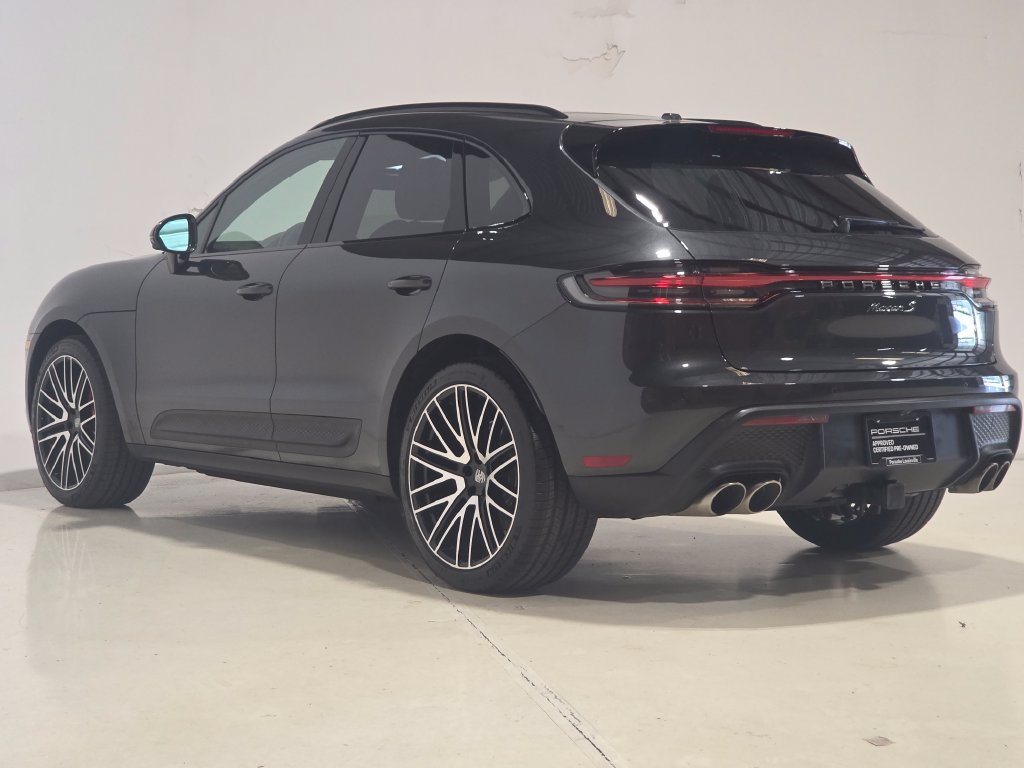 Certified 2026 Porsche Macan S AWD/4WD image 3