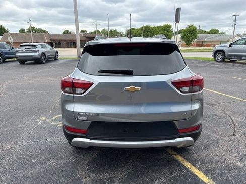 Used 2023 Chevrolet TrailBlazer LT FWD image 6