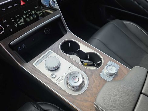 New 2026 Genesis GV80 2.5T Advanced image 21