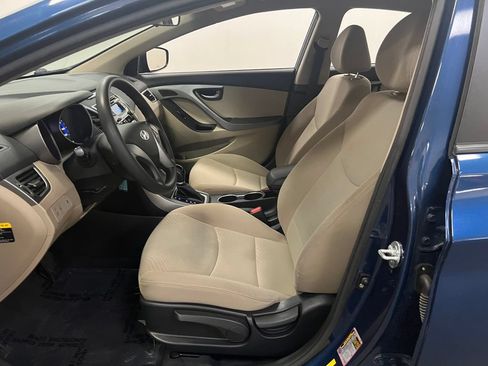 Used 2015 Hyundai Elantra SE FWD image 10