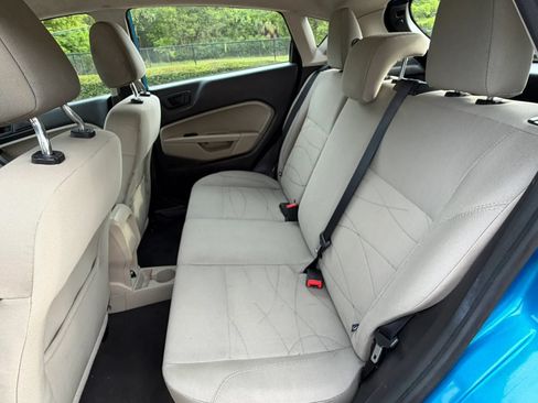 Used 2017 Ford Fiesta SE FWD image 29