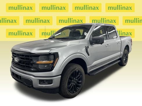 New 2025 Ford F150 XLT w/ Equipment Group 302A MID image 13