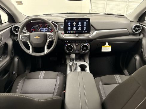 New 2025 Chevrolet Blazer LT w/ Convenience Package image 21