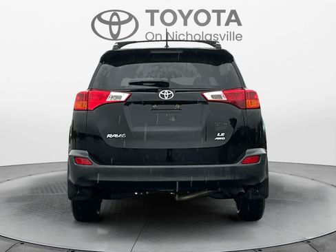 Used 2013 Toyota RAV4 LE AWD/4WD image 4