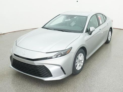 New 2026 Toyota Camry LE image 3