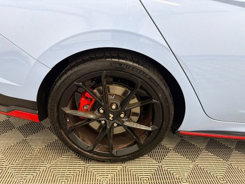 Used 2025 Hyundai Elantra N FWD image 17