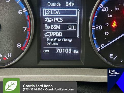 Used 2018 Toyota RAV4 XLE image 15