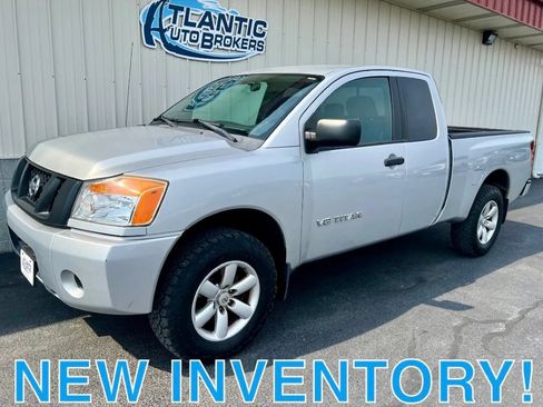 Used 2011 Nissan Titan S w/ S Popular Equipment Pkg AWD/4WD image 1