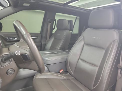 Used 2021 GMC Yukon Denali w/ Denali Ultimate Package image 22