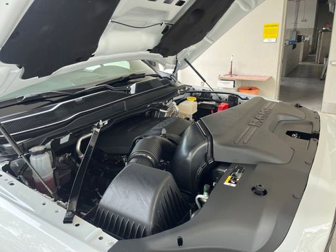 New 2024 RAM 2500 Laramie w/ Night Edition AWD/4WD image 10