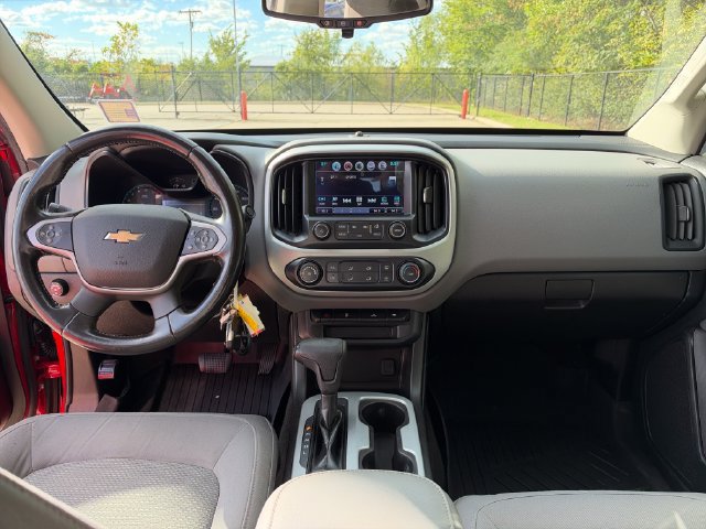 Used 2018 Chevrolet Colorado LT w/ LT Convenience Package RWD image 15