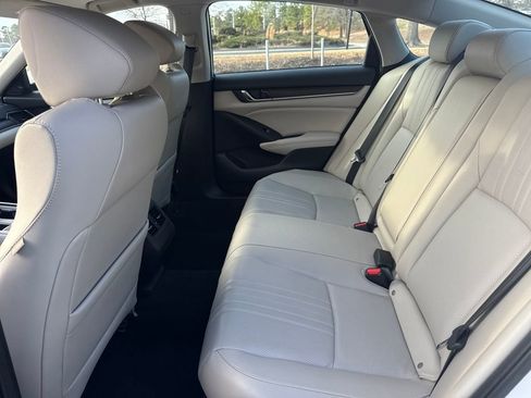Used 2019 Honda Accord EX-L image 26
