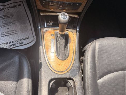 Used 2008 Mercedes-Benz E 350 Sedan image 16
