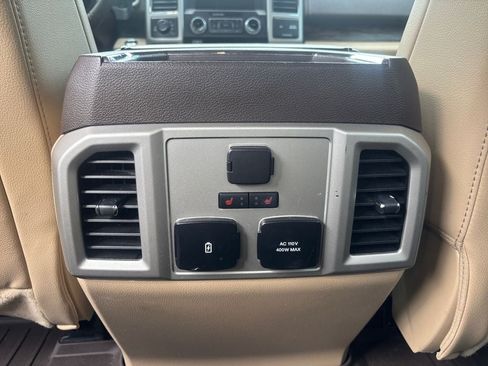 Used 2018 Ford F150 Lariat w/ Equipment Group 502A Luxury AWD/4WD image 14