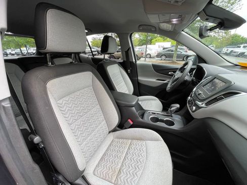 Used 2022 Chevrolet Equinox LT FWD image 31
