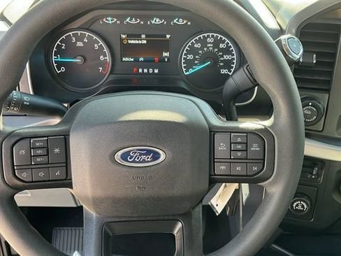 Used 2022 Ford F150 XLT w/ Trailer Tow Package RWD image 7