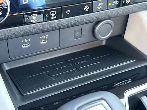 New 2026 Mitsubishi Outlander SE image 28