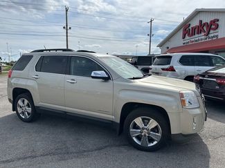 Used 2015 GMC Terrain SLE w/ Chrome Edition image 1