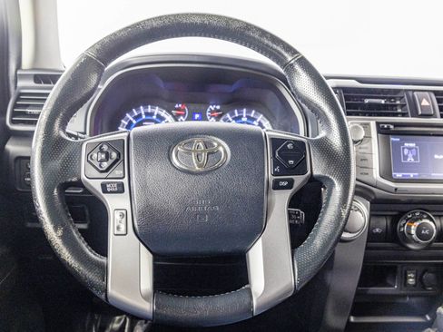 Used 2015 Toyota 4Runner SR5 image 27