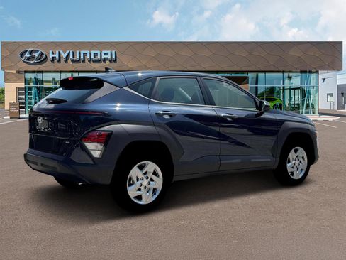 New 2026 Hyundai Kona SE AWD/4WD image 8