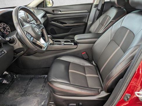 Used 2024 Nissan Altima 2.5 SR image 15
