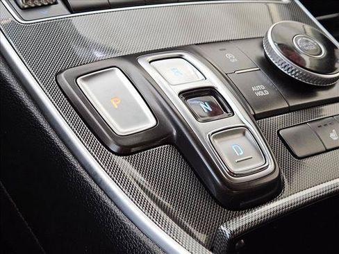 Used 2022 Hyundai Santa Fe SEL w/ Convenience Package FWD image 13