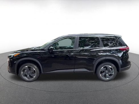 Used 2025 Nissan Rogue SV FWD image 9