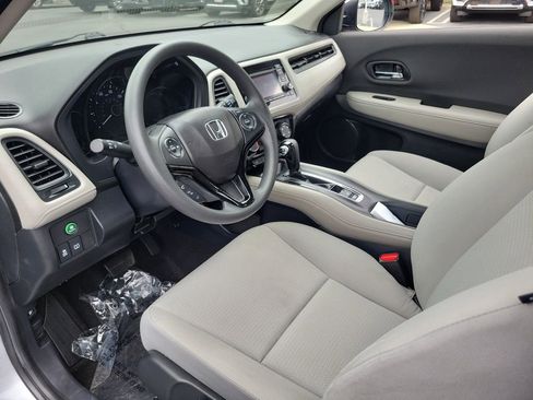 Used 2020 Honda HR-V LX image 18