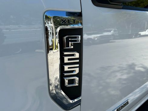 Used 2022 Ford F250 XLT image 28
