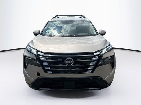New 2026 Nissan Rogue Platinum AWD/4WD image 2