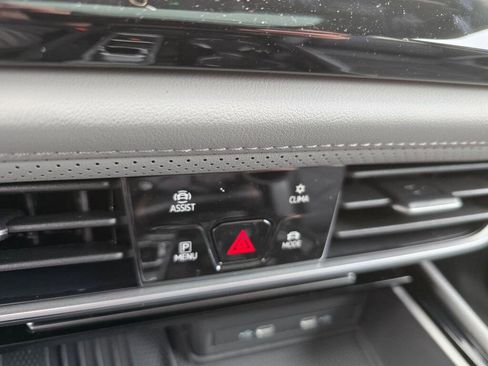 New 2026 Volkswagen Atlas Peak Edition AWD/4WD image 32