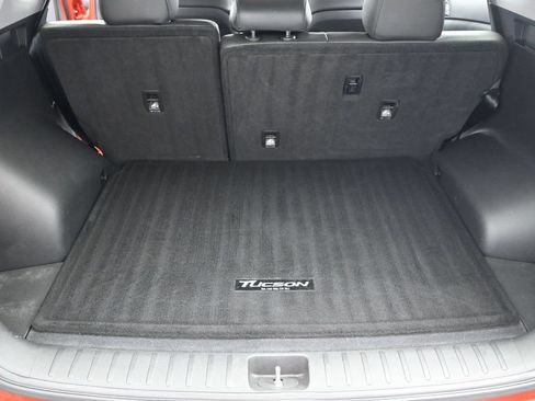 Used 2017 Hyundai Tucson Limited AWD/4WD image 10