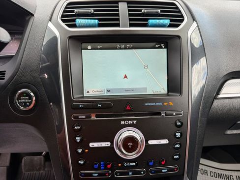 Used 2018 Ford Explorer Sport w/ Equipment Group 401A AWD/4WD image 18