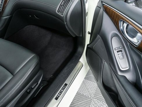 Used 2019 INFINITI Q50 Luxe w/ Cargo Package (L96) RWD image 23