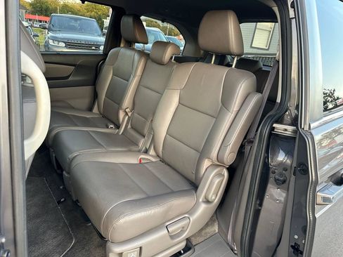 Used 2013 Honda Odyssey EX-L image 22