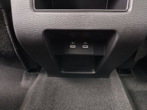 New 2026 Mitsubishi Outlander SE image 24