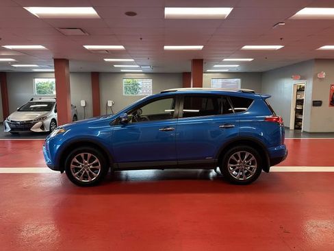 Certified 2016 Toyota RAV4 Limited w/ Advanced Technology Package AWD/4WD image 6