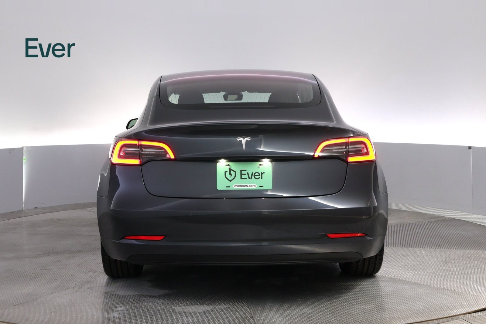 Used 2018 Tesla Model 3 Long Range RWD image 15