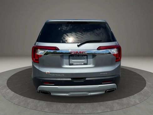 Used 2023 GMC Acadia SLE AWD/4WD image 5