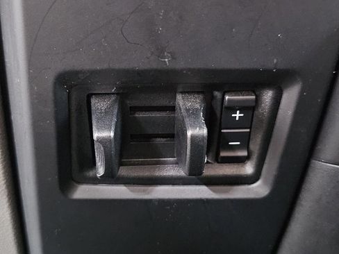 Used 2019 Ford F150 XL w/ Equipment Group 101A Mid AWD/4WD image 23