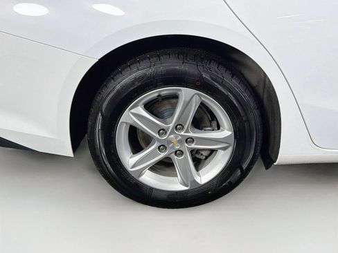 Used 2023 Chevrolet Malibu LS w/ Driver Confidence Package FWD image 32