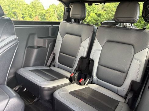 Used 2024 Ford Bronco Black Diamond AWD/4WD image 35